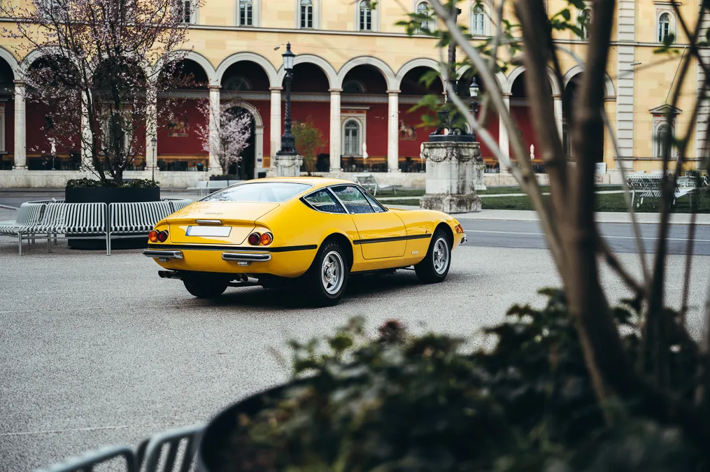 1969 Ferrari 365 GTB/4 Daytona, 10/30