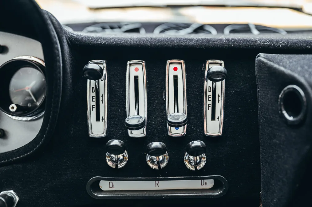 1969 Ferrari 365 GTB/4 Daytona, 22/30