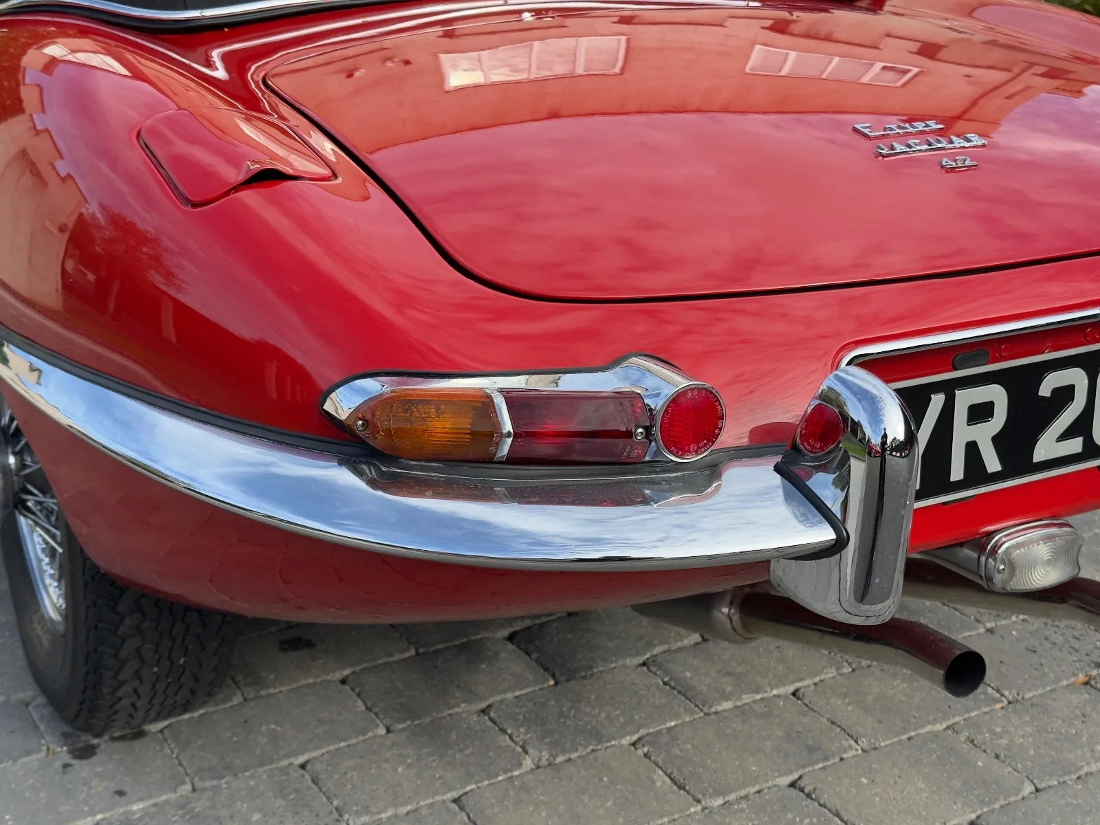 1969 Jaguar E-Type Series 1.5 Roadster, 8/30