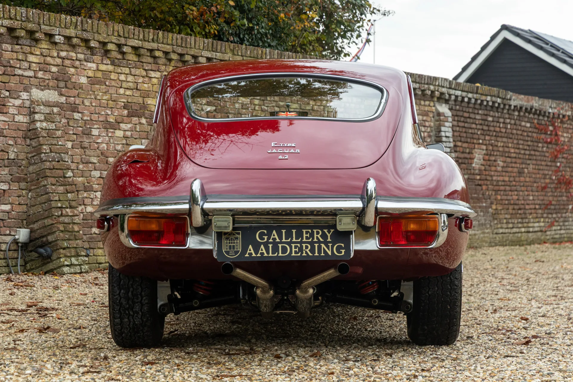 1969 Jaguar E-Type Series 2 4.2 2+2 Coupé, 6/30