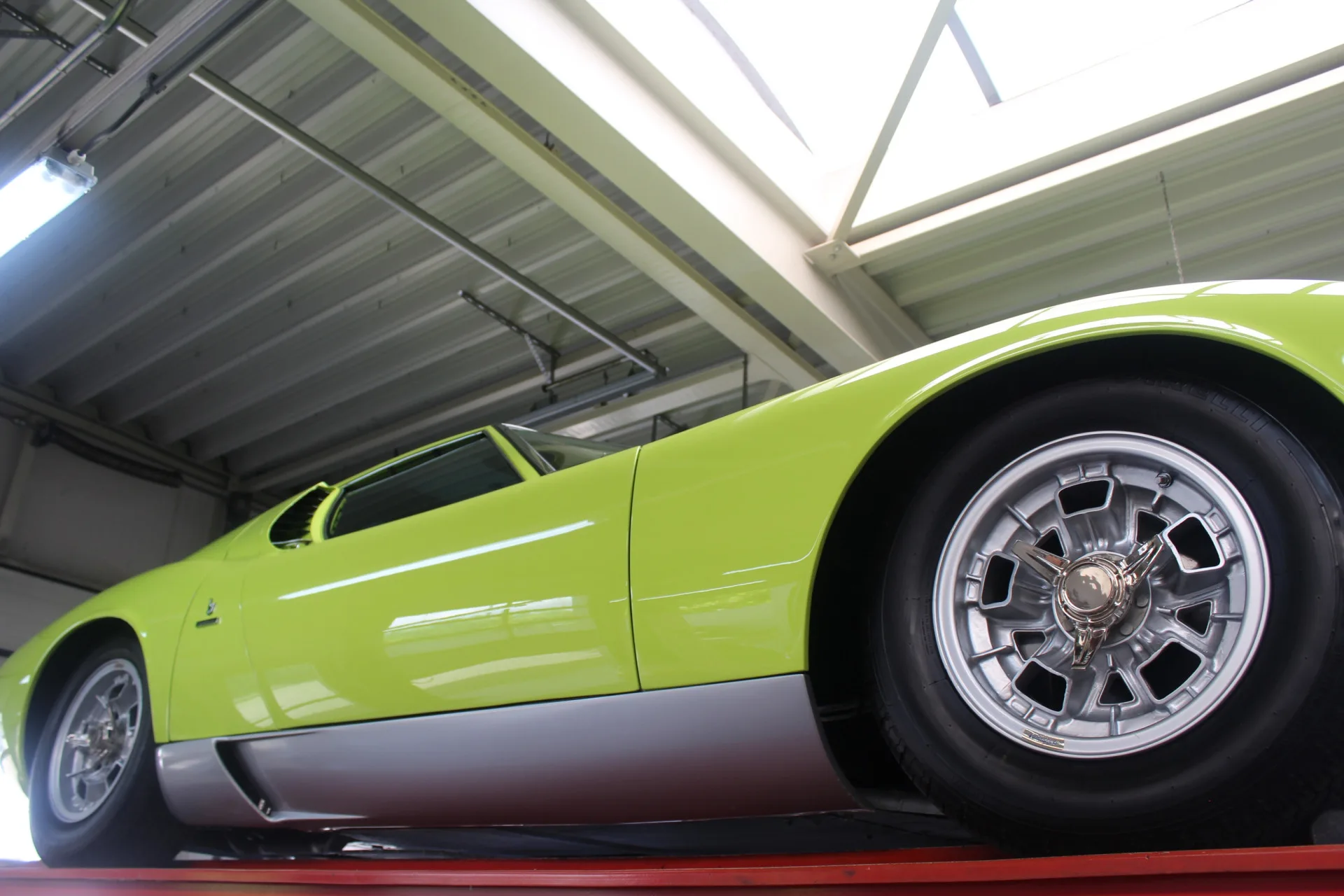 1969 Lamborghini Miura P400 S, 8/30
