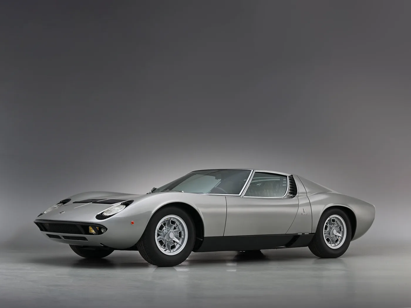 1969 Lamborghini Miura S angeboten von einem Fachhändler in Hook Norton, Vereinigtes Königreich, Foto 4 von 15