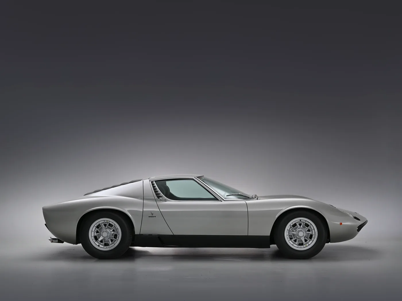 1969 Lamborghini Miura S angeboten von einem Fachhändler in Hook Norton, Vereinigtes Königreich, Foto 9 von 15