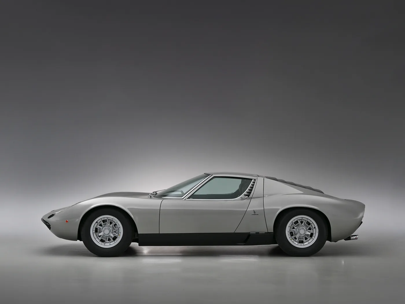 1969 Lamborghini Miura S angeboten von einem Fachhändler in Hook Norton, Vereinigtes Königreich, Foto 11 von 15