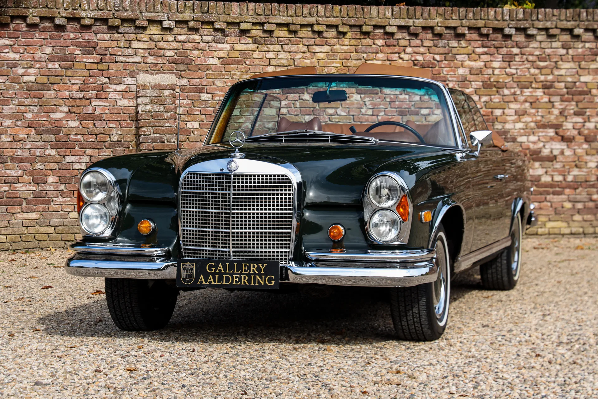 1969 Mercedes-Benz 280 SE Cabriolet, 15/30