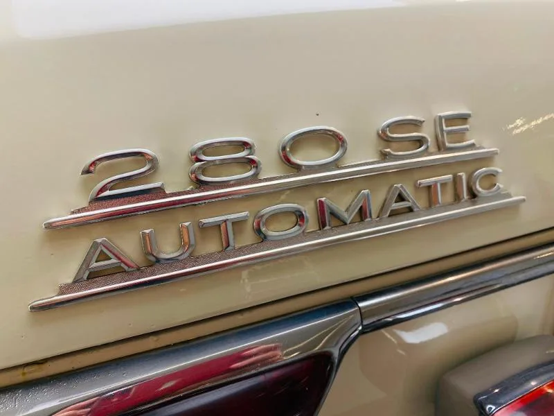 1969 Mercedes-Benz 280 SE Coupé, 8/17