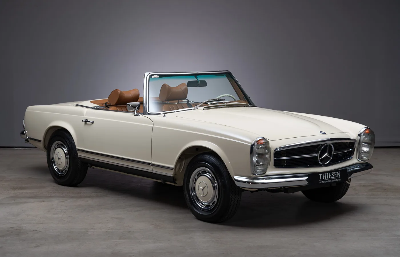 1969 Mercedes-Benz 280 SL, 4/30