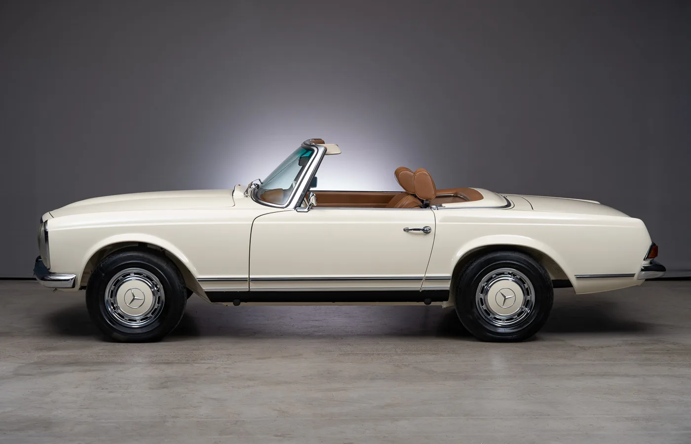 1969 Mercedes-Benz 280 SL, 5/30