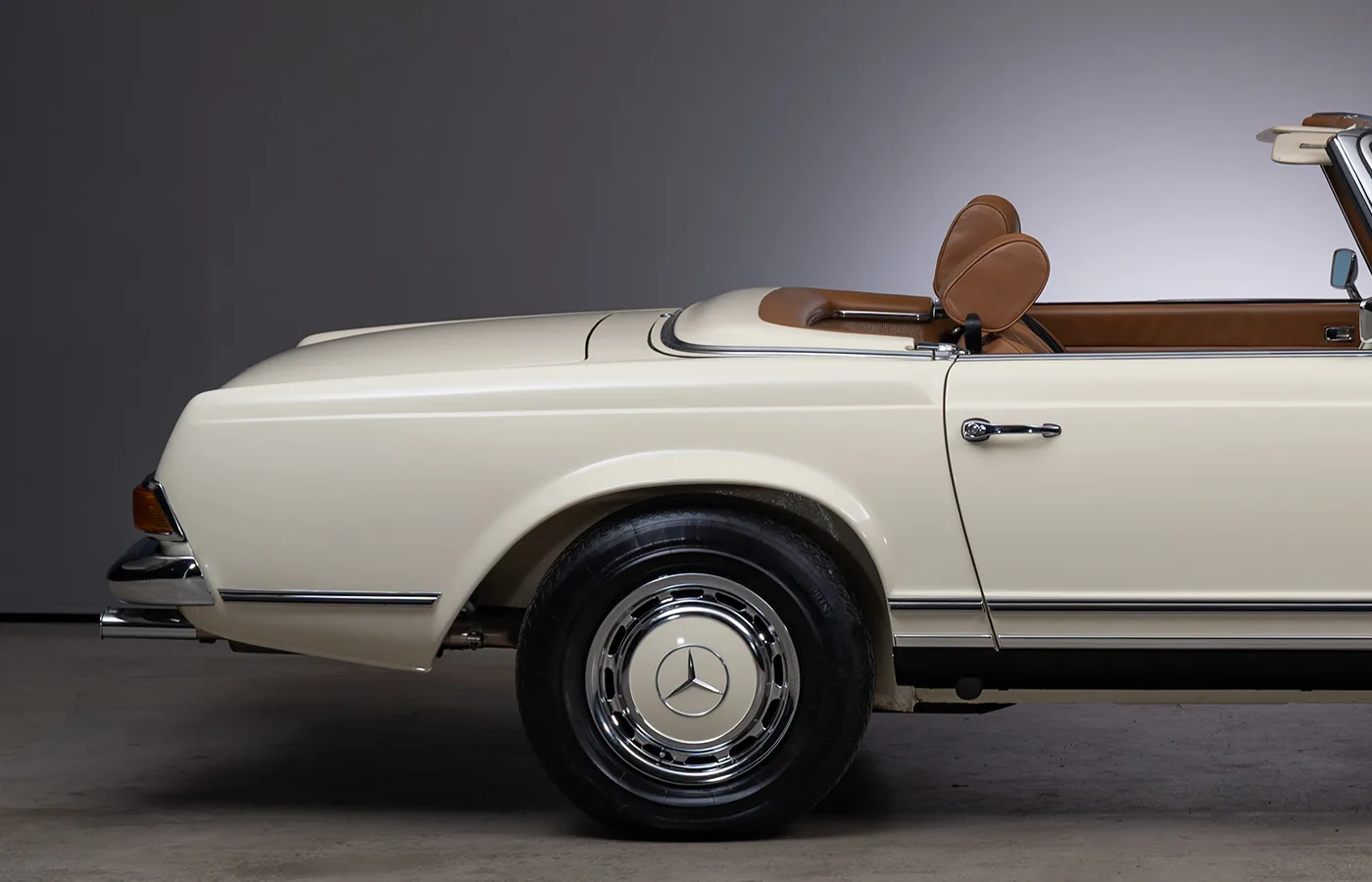 1969 Mercedes-Benz 280 SL, 7/30