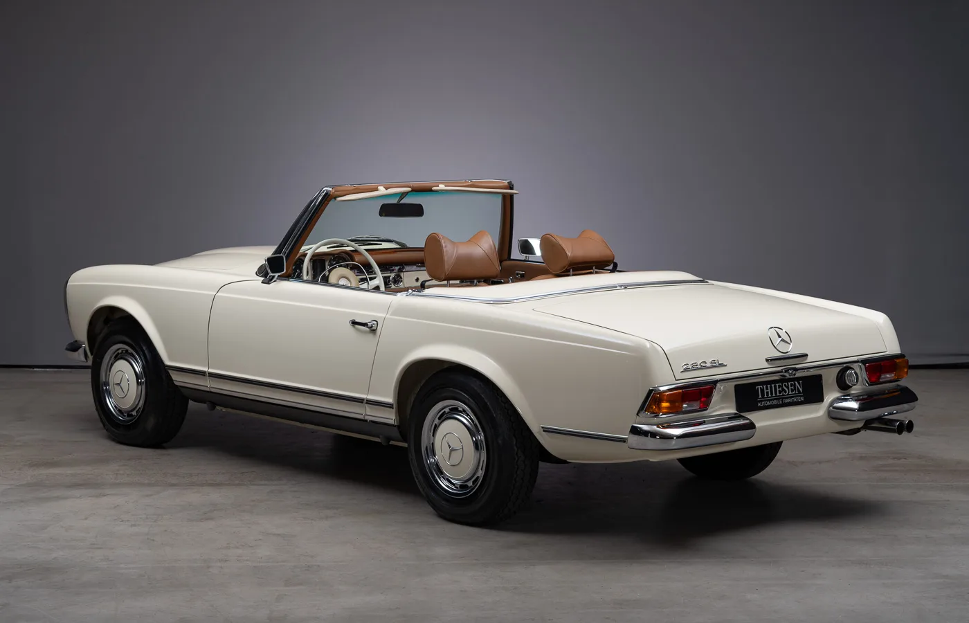 1969 Mercedes-Benz 280 SL, 15/30