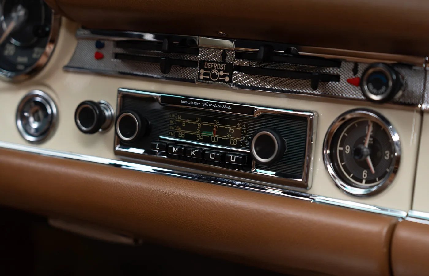 1969 Mercedes-Benz 280 SL, 30/30
