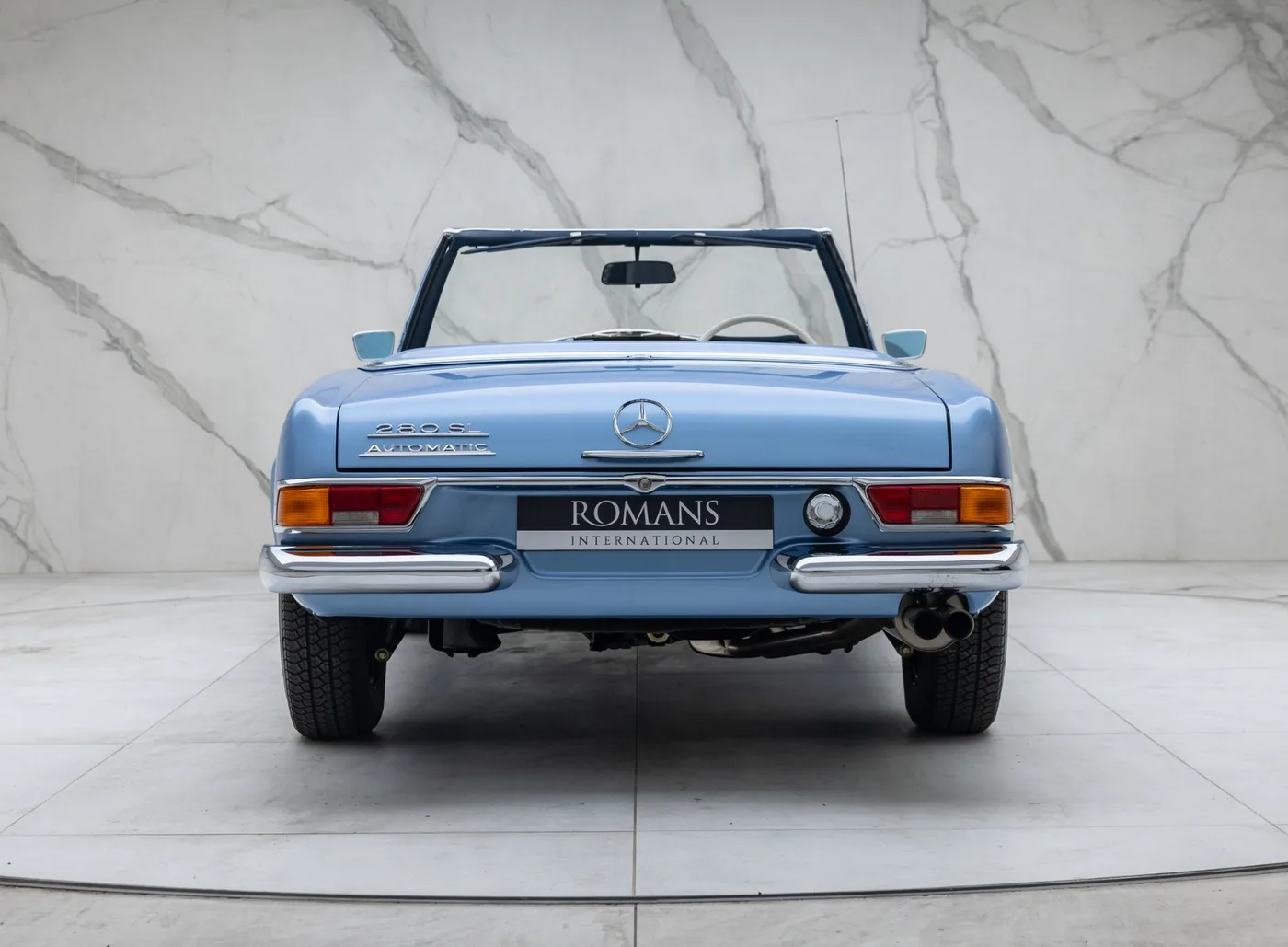 1969 Mercedes-Benz 280 SL Pagoda proposée par un concessionnaire spécialisé à Banstead, Royaume-Uni, photo 11 sur 15