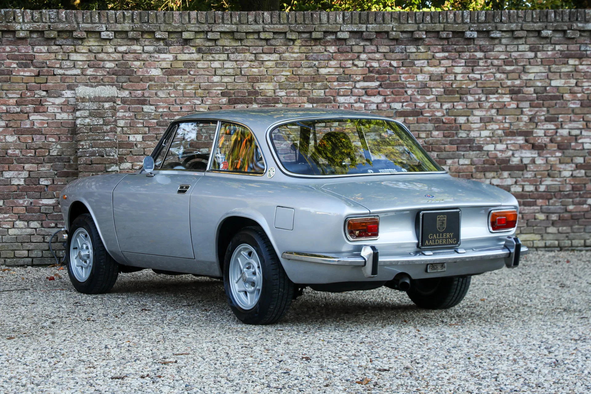 1970 Alfa Romeo 1750 GTV Bertone, 2/30