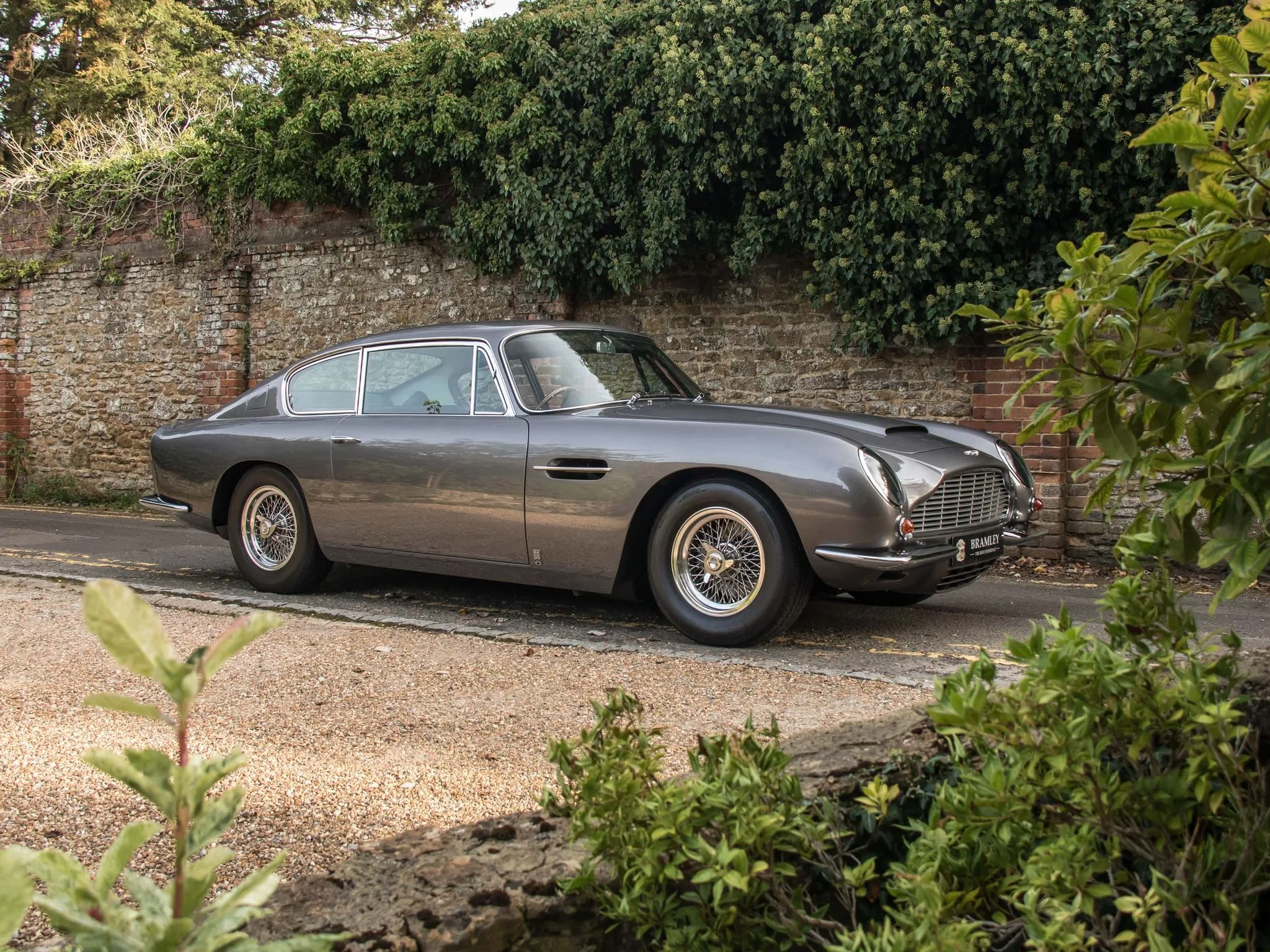1970 Aston Martin DB6 Mk1, 14/26