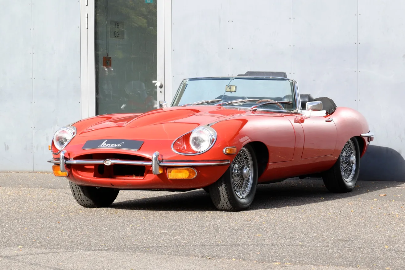 1970 Jaguar E-Type Series 2 4.2 Roadster, 12/30