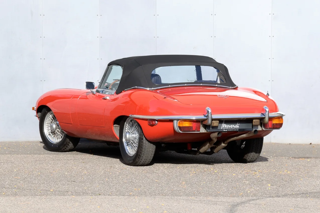 1970 Jaguar E-Type Series 2 4.2 Roadster, 17/30