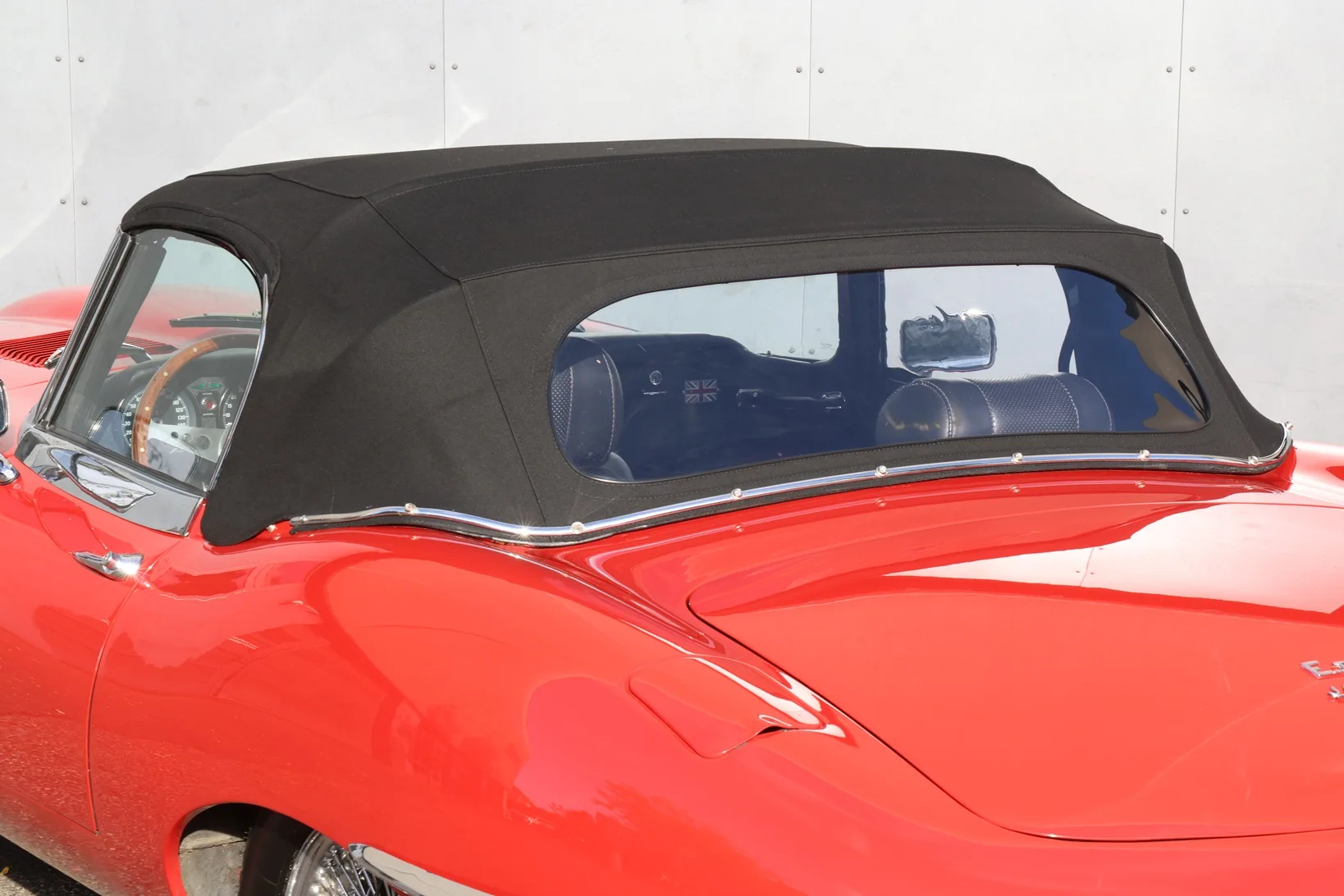 1970 Jaguar E-Type Series 2 4.2 Roadster, 18/30