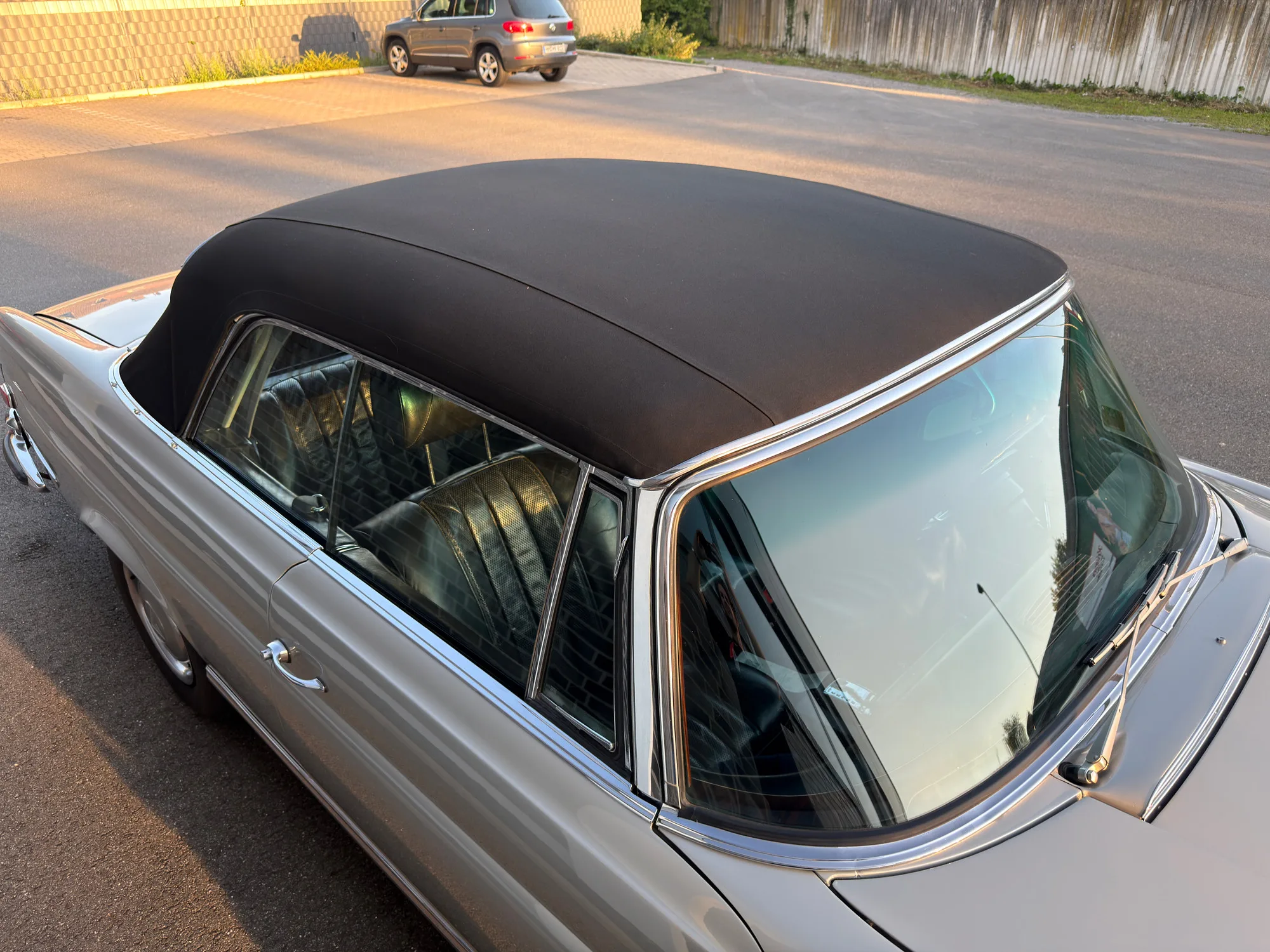 1970 Mercedes-Benz 280 SE 3.5 Cabriolet, 12/30