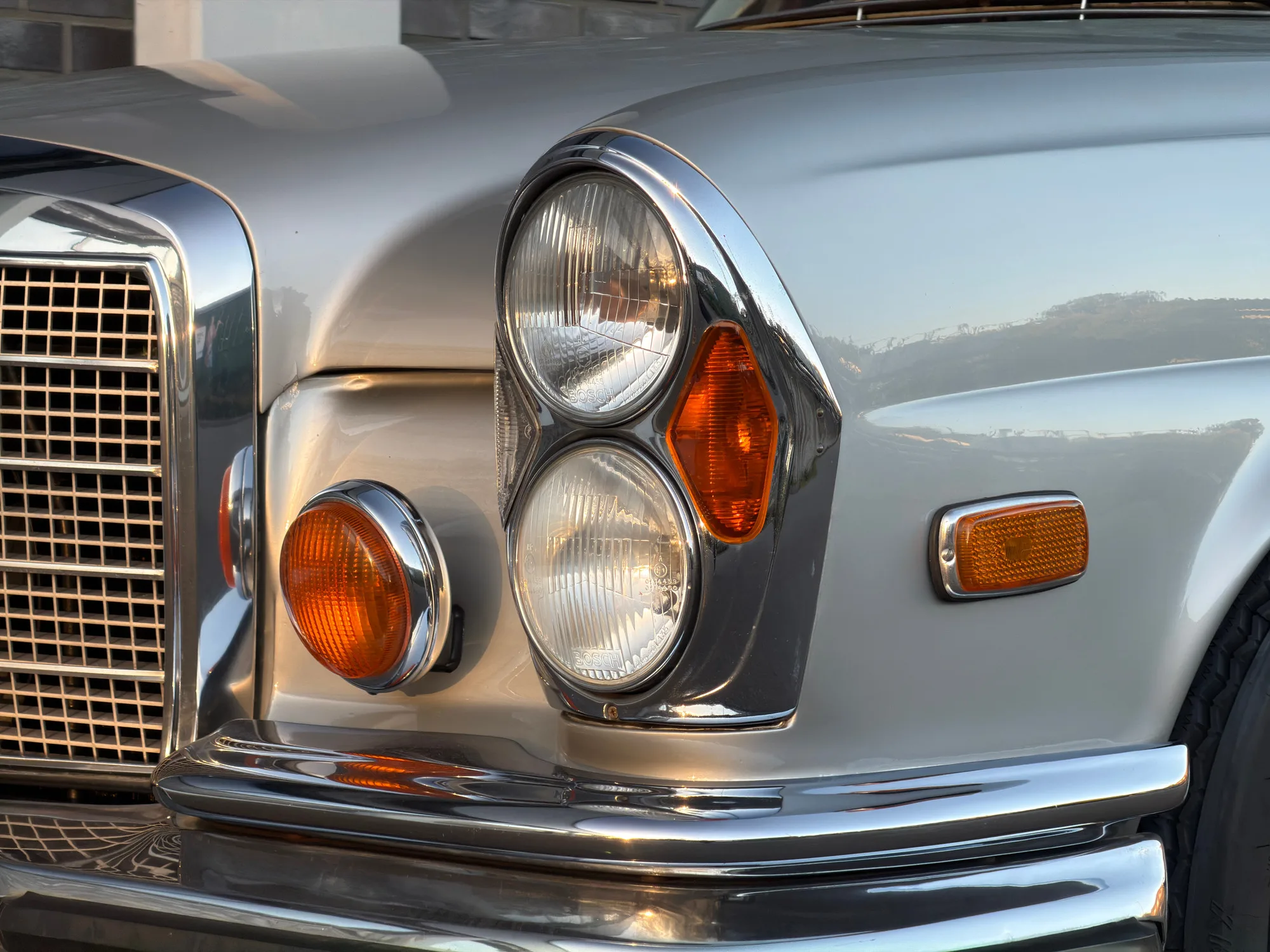 1970 Mercedes-Benz 280 SE 3.5 Cabriolet, 16/30