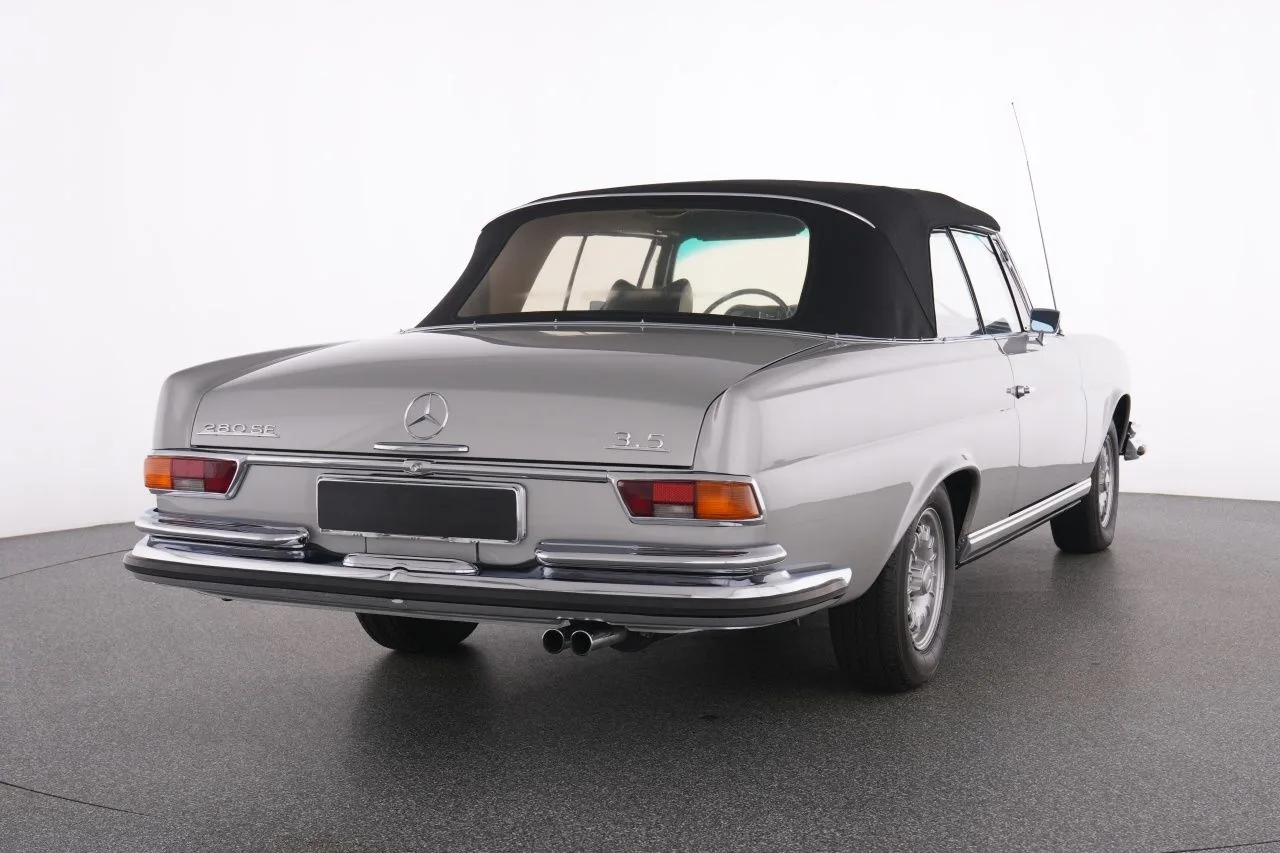 1970 Mercedes-Benz 280 SE 3.5 Cabriolet, 10/30