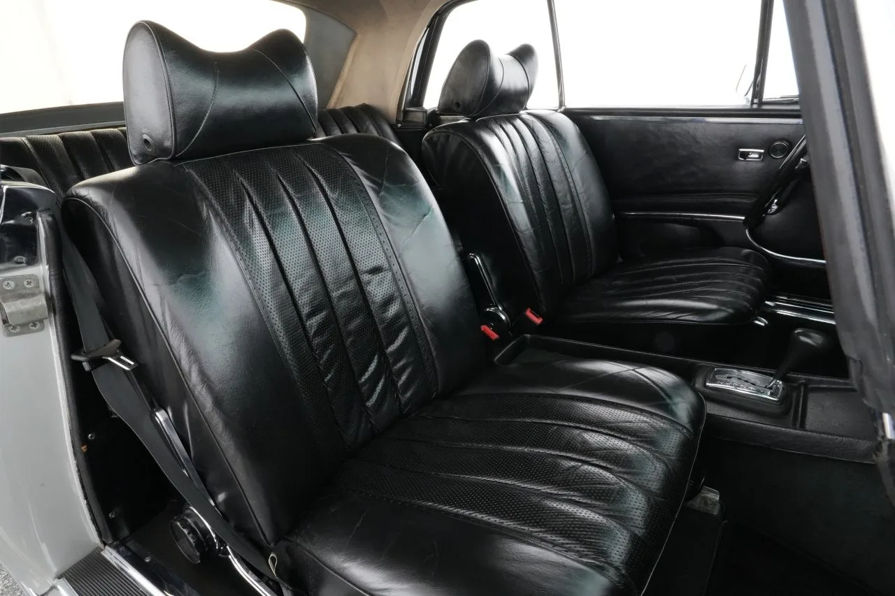1970 Mercedes-Benz 280 SE 3.5 Cabriolet, 28/30