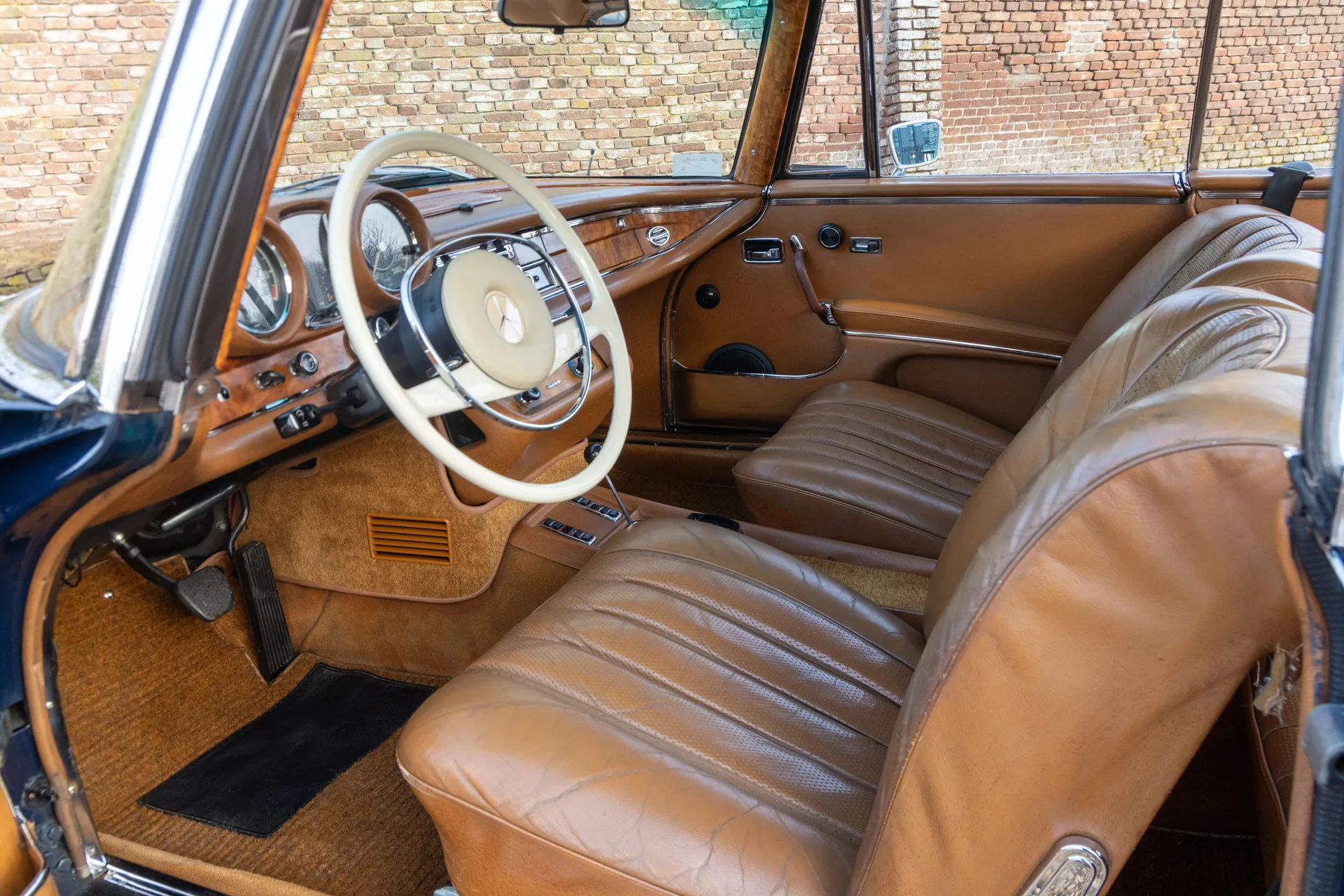 1970 Mercedes-Benz 280 SE 3.5 Coupé Flachkühler, 29/30