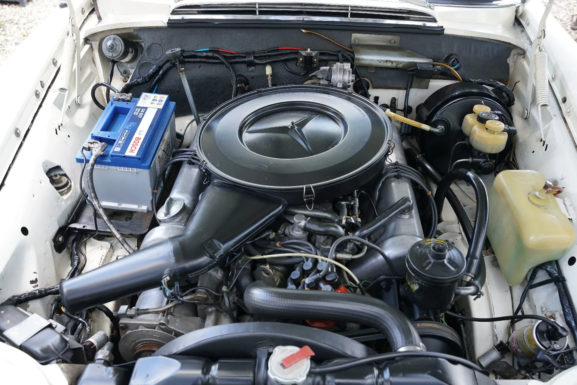 1970 Mercedes-Benz 280 SE 3.5 Coupé, 4/30