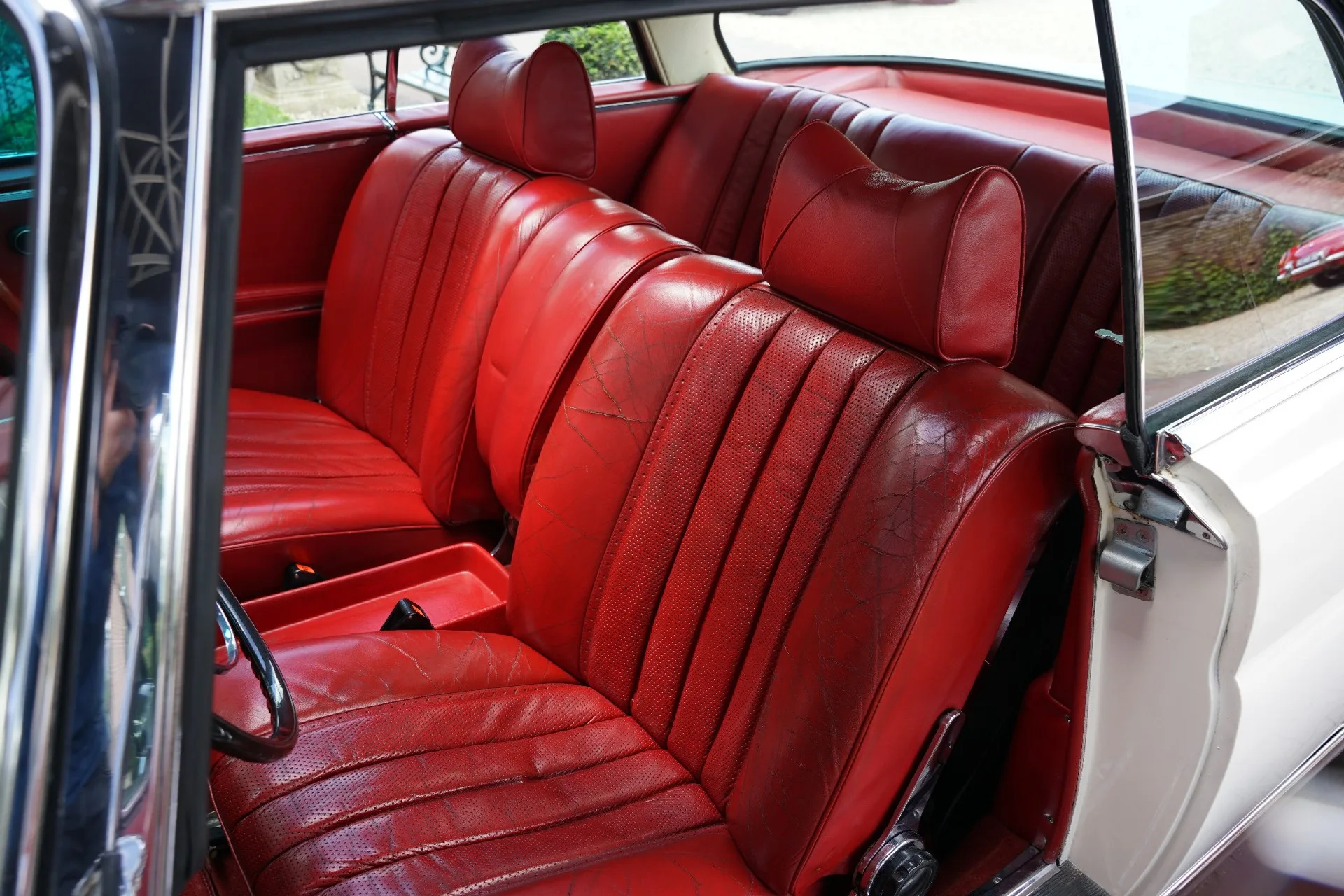 1970 Mercedes-Benz 280 SE 3.5 Coupé, 8/30
