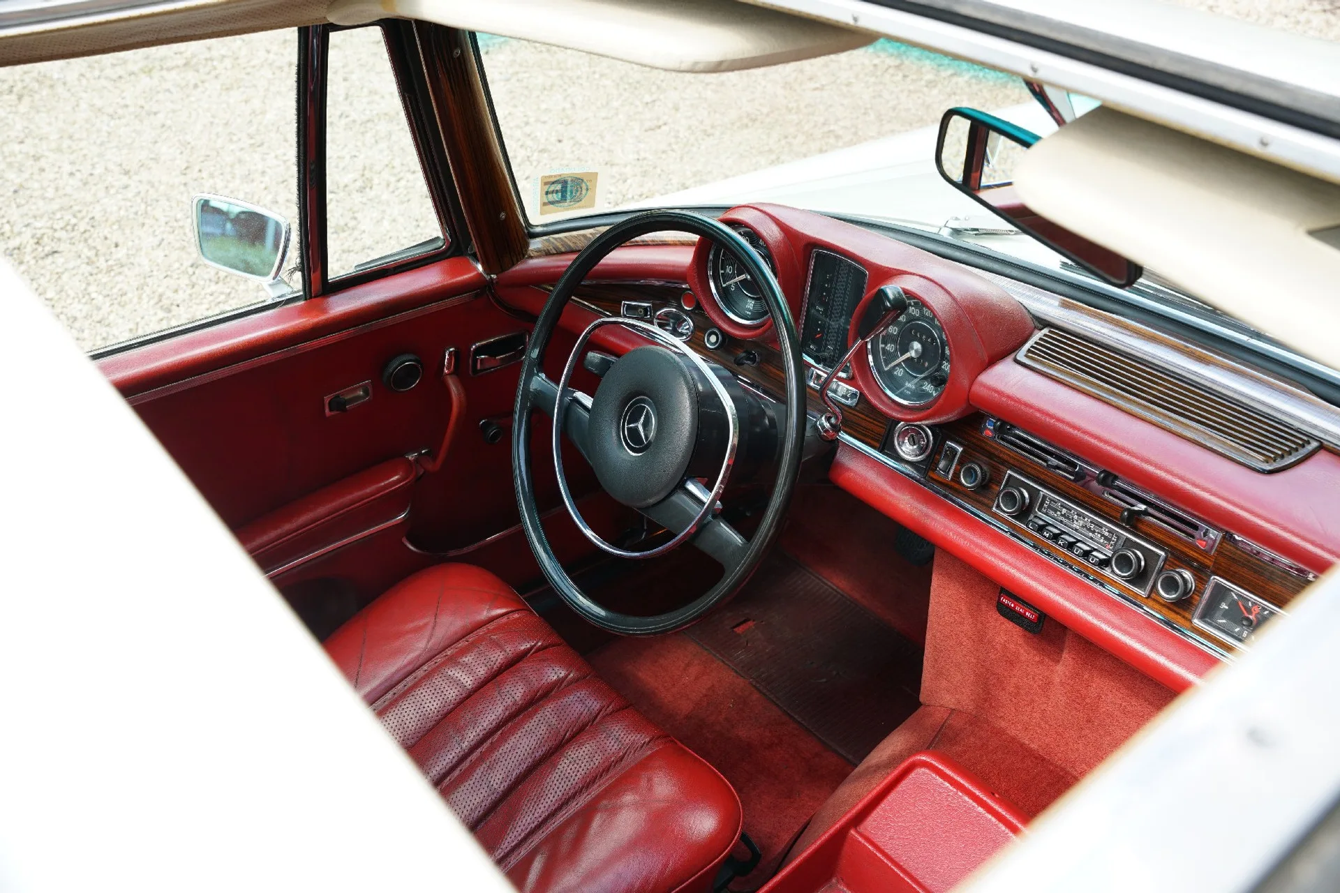 1970 Mercedes-Benz 280 SE 3.5 Coupé, 14/30