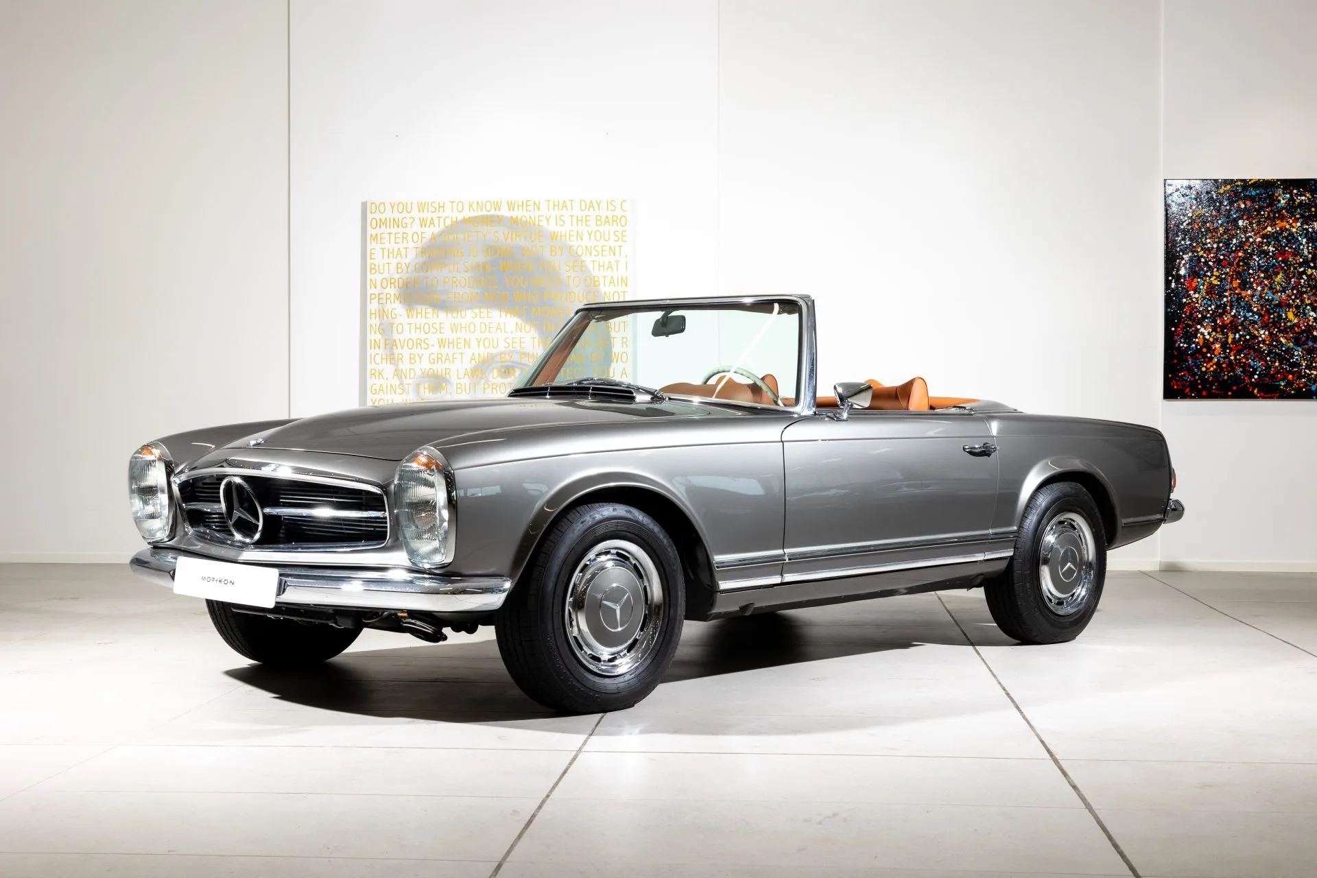1970 Mercedes-Benz 280 SL offered by a specialist dealer in Uppsala, Sweden, main photo