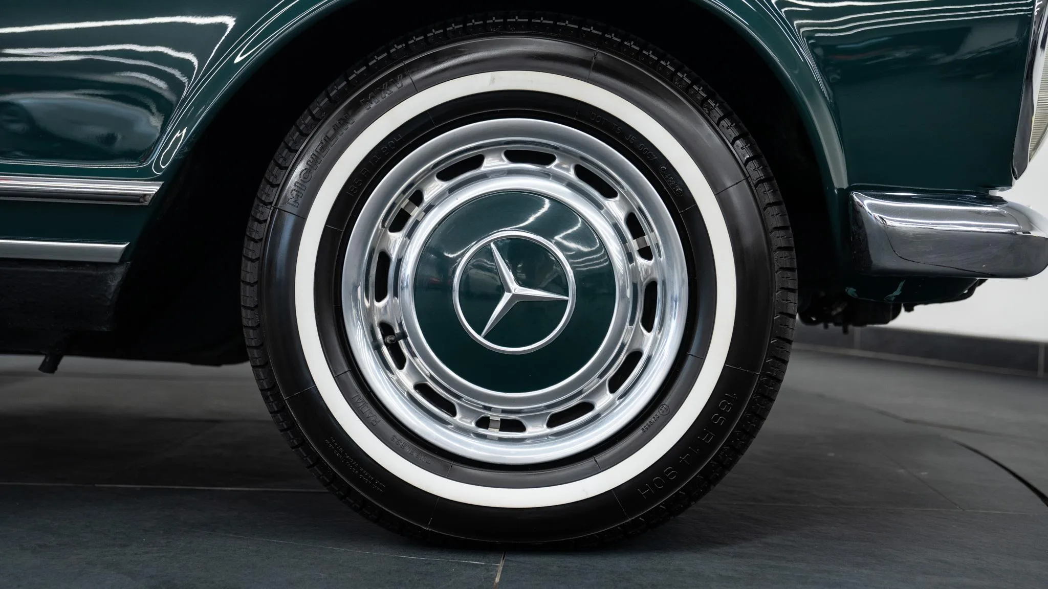 1970 Mercedes-Benz 280 SL Pagode Automatic, 18/30