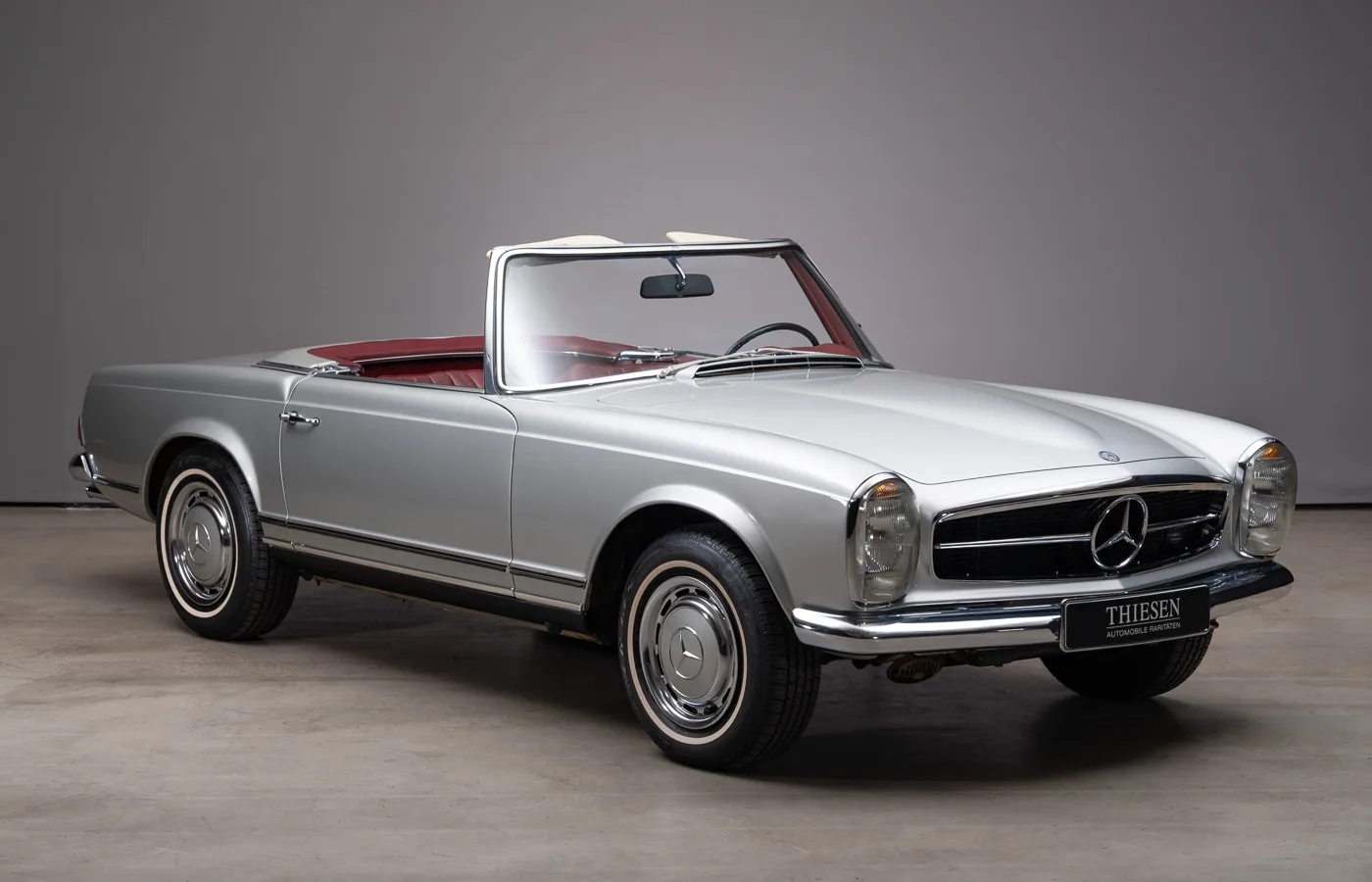1970 Mercedes-Benz 280 SL, 3/30