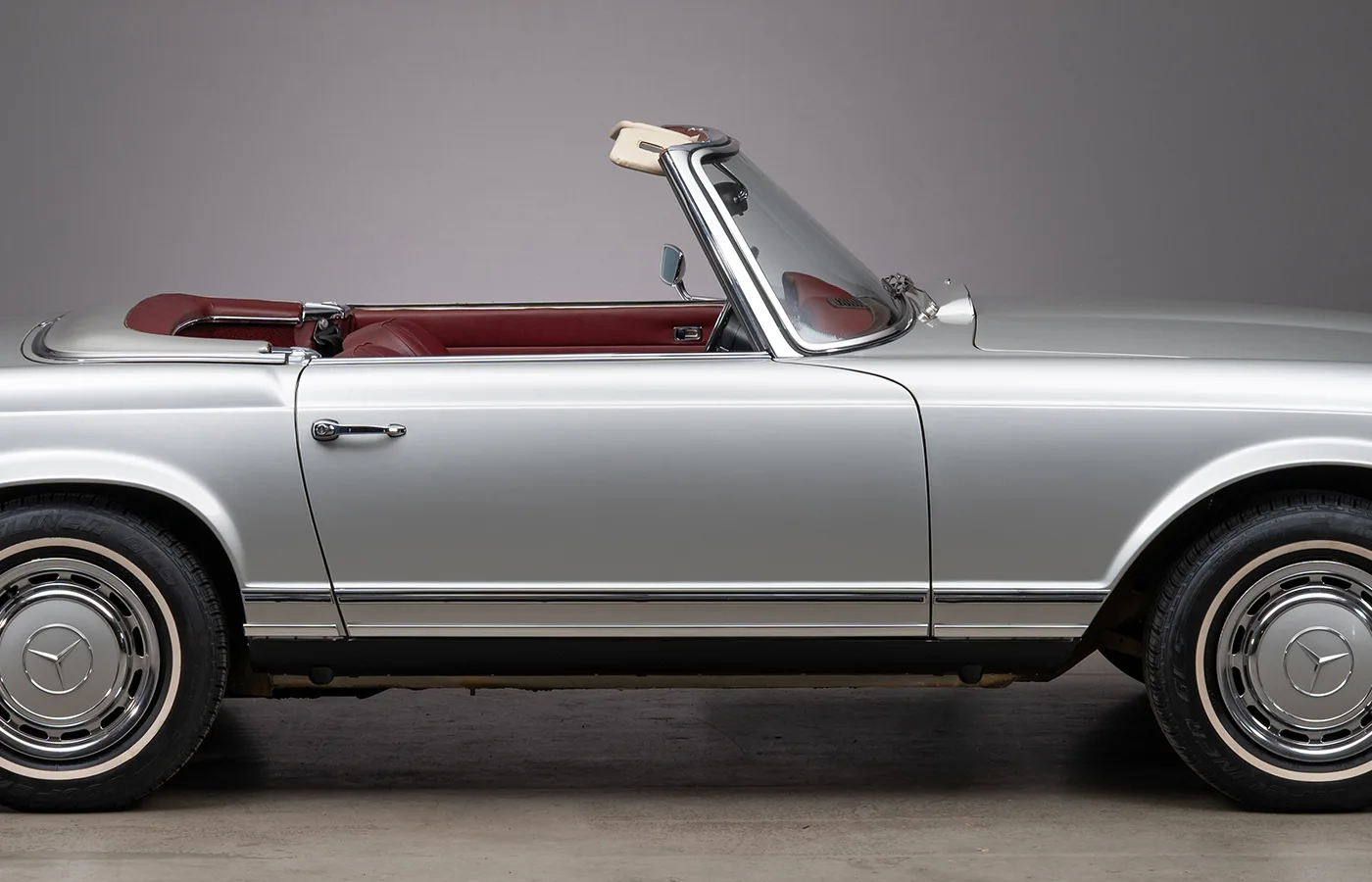 1970 Mercedes-Benz 280 SL, 10/30