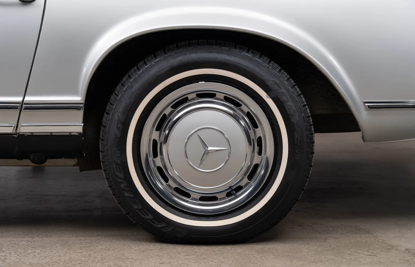 1970 Mercedes-Benz 280 SL, 12/30