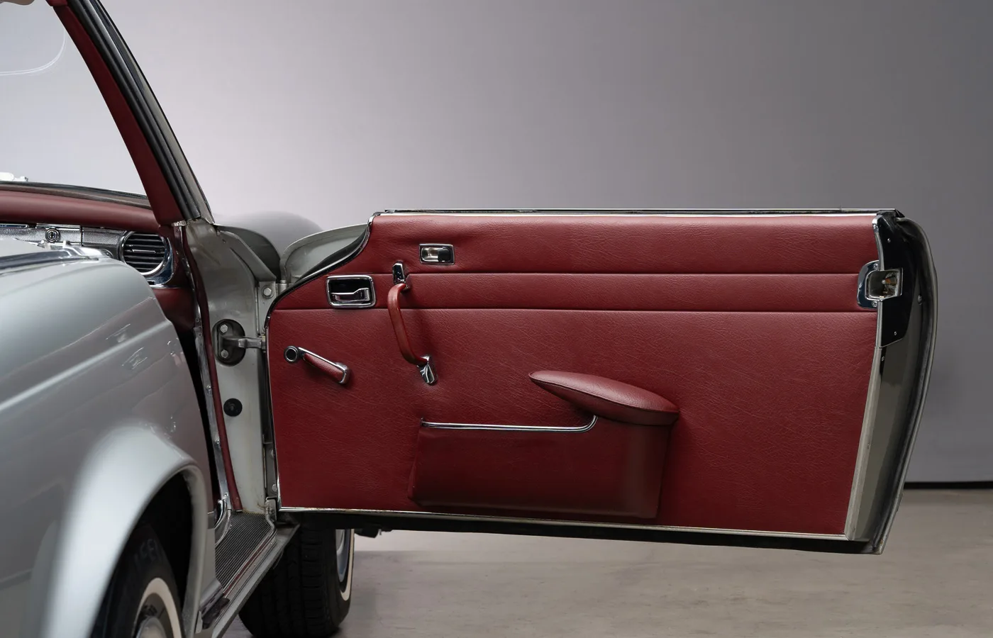 1970 Mercedes-Benz 280 SL, 30/30