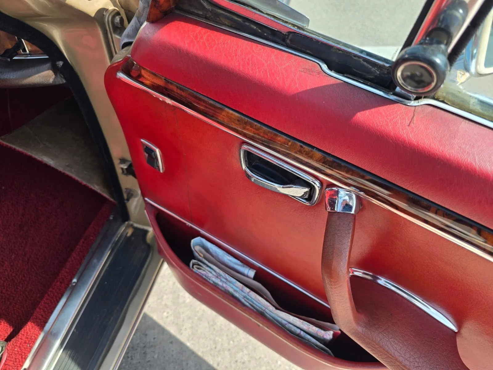 1970 Mercedes-Benz 300 SEL 6.3, 22/30