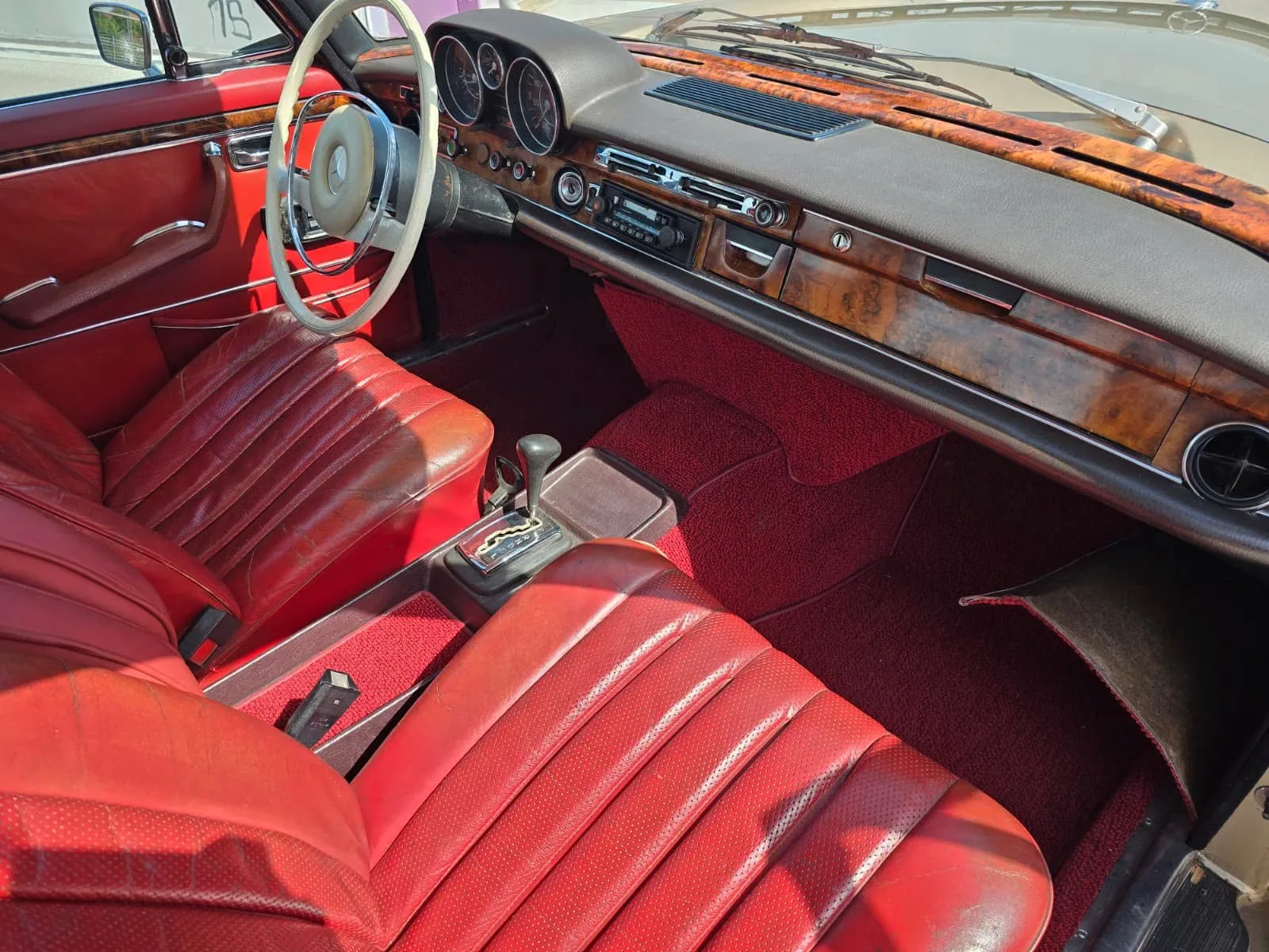 1970 Mercedes-Benz 300 SEL 6.3, 25/30