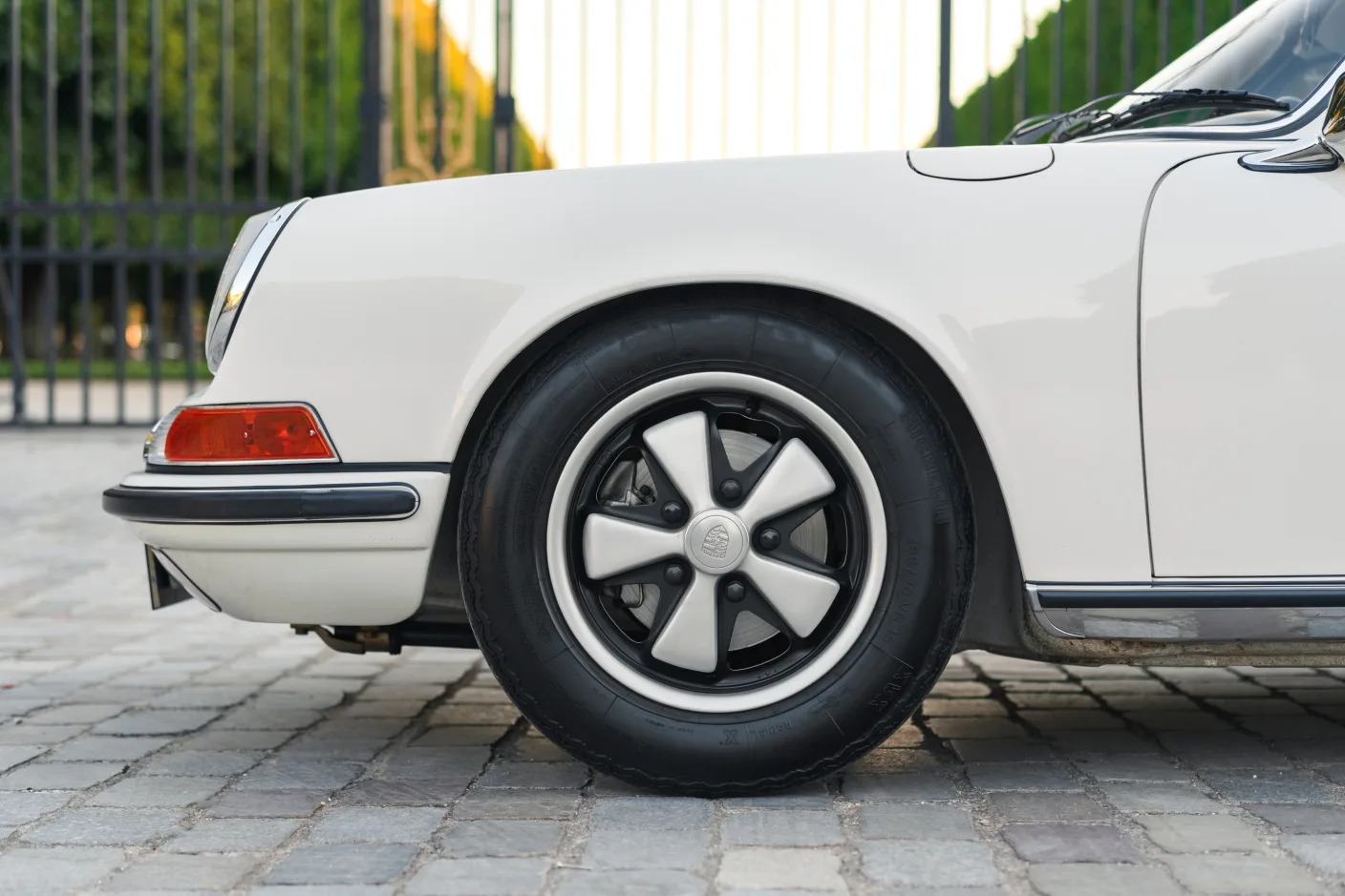 1970 Porsche 911 S 2.2 Coupé, 6/30