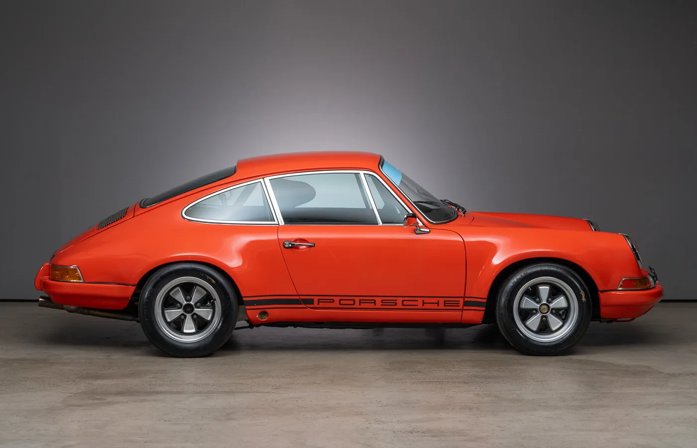 1970 Porsche 911 S 2.2 ST 2.5 FIA, 5/30
