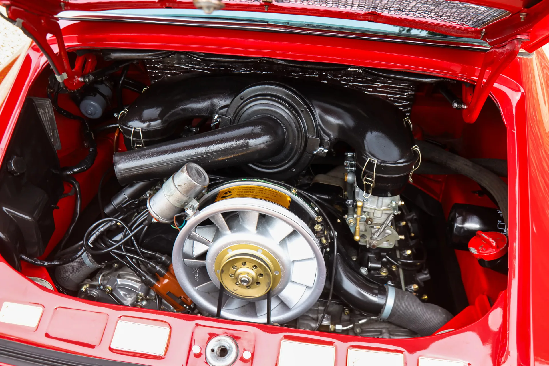 1970 Porsche 911 Targa T 2.2, 4/30