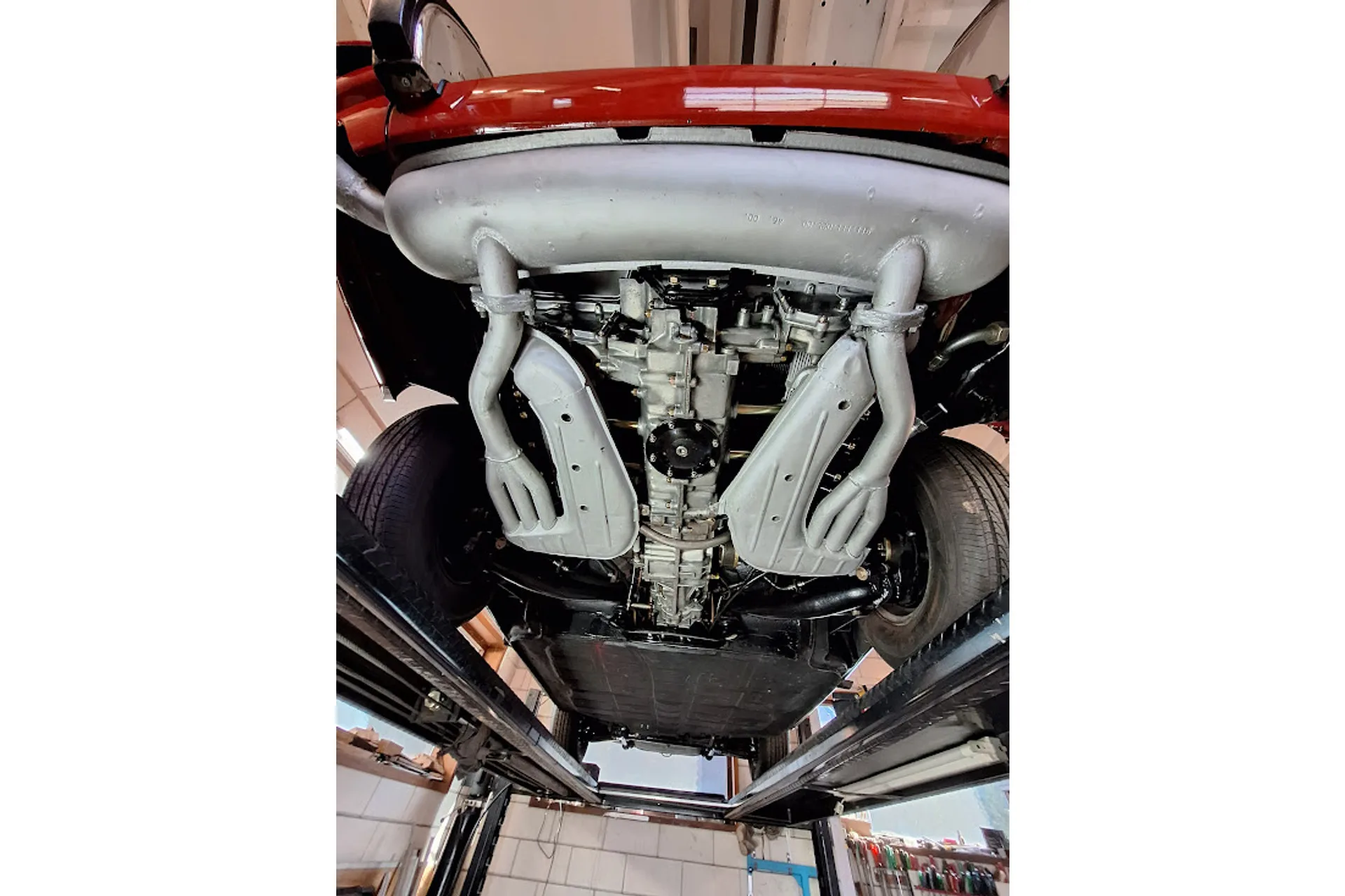1970 Porsche 911 Targa T 2.2, 9/30
