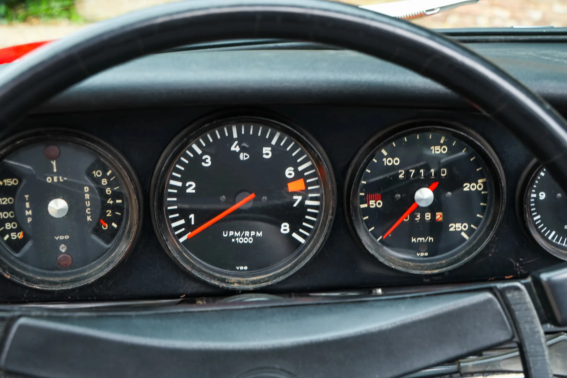 1970 Porsche 911 Targa T 2.2, 12/30