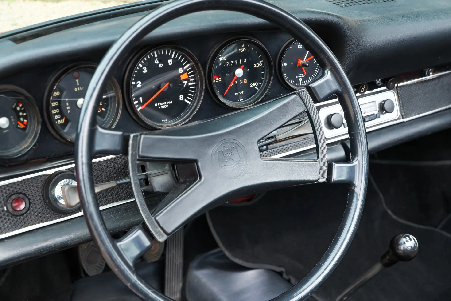 1970 Porsche 911 Targa T 2.2, 17/30