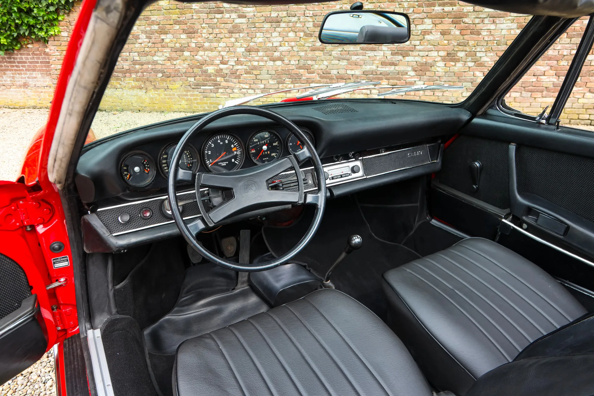 1970 Porsche 911 Targa T 2.2, 26/30