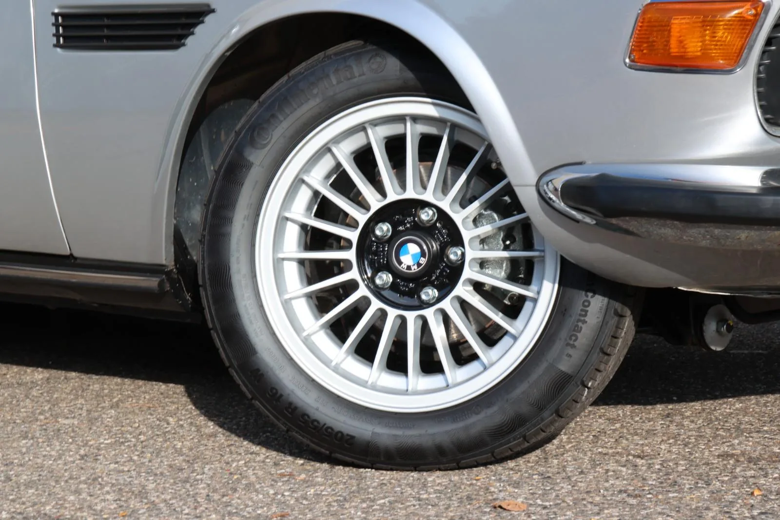 1971 BMW 3.0 CSi, 15/24