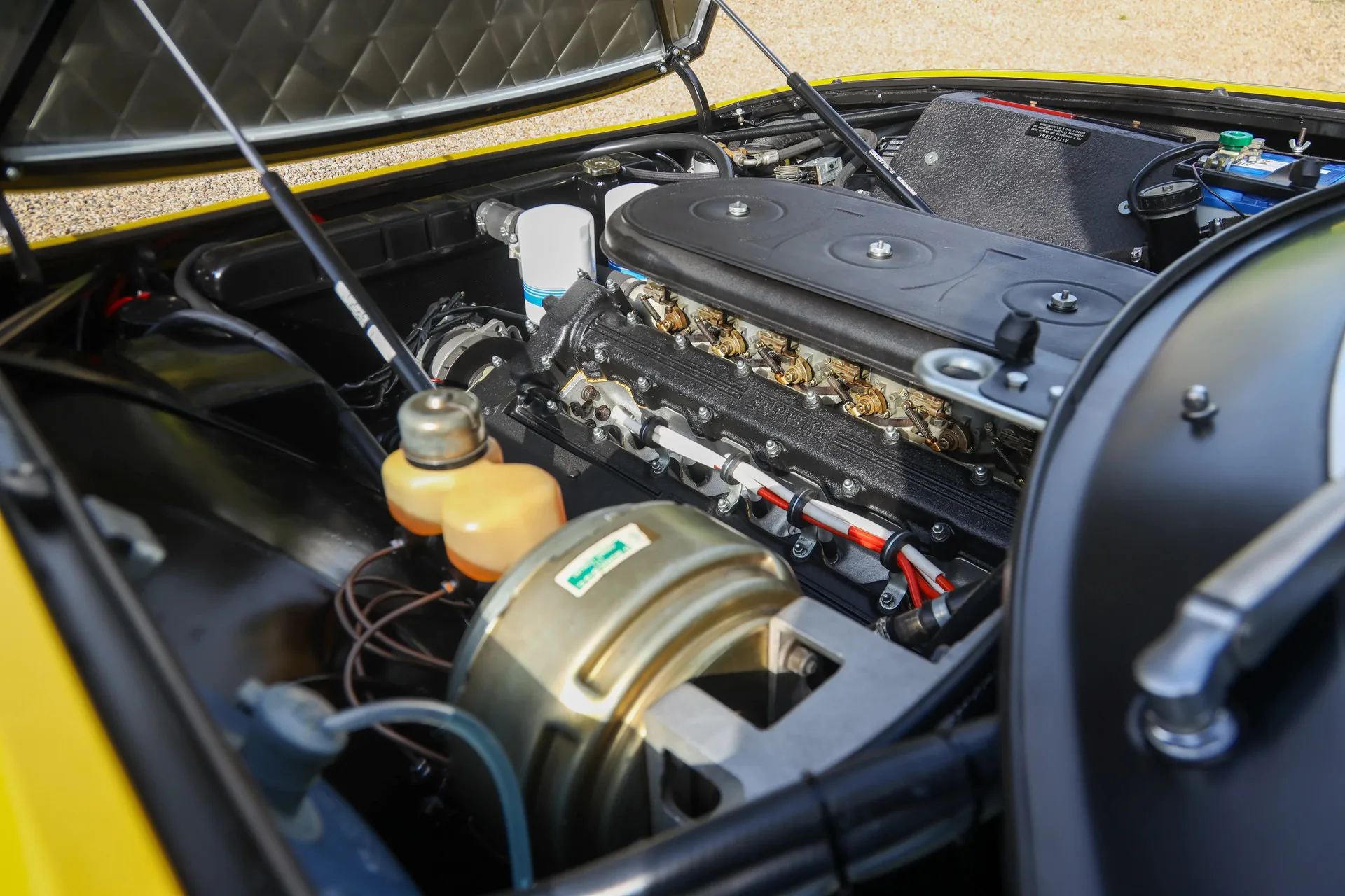 1971 Ferrari 365 GTB/4 Daytona, 23/30