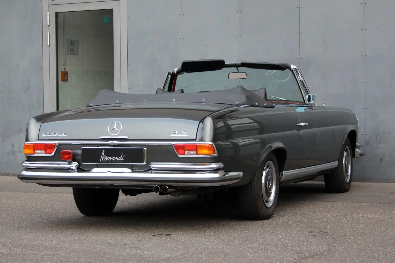1971 Mercedes-Benz 280 SE 3.5 Cabriolet, 11/25