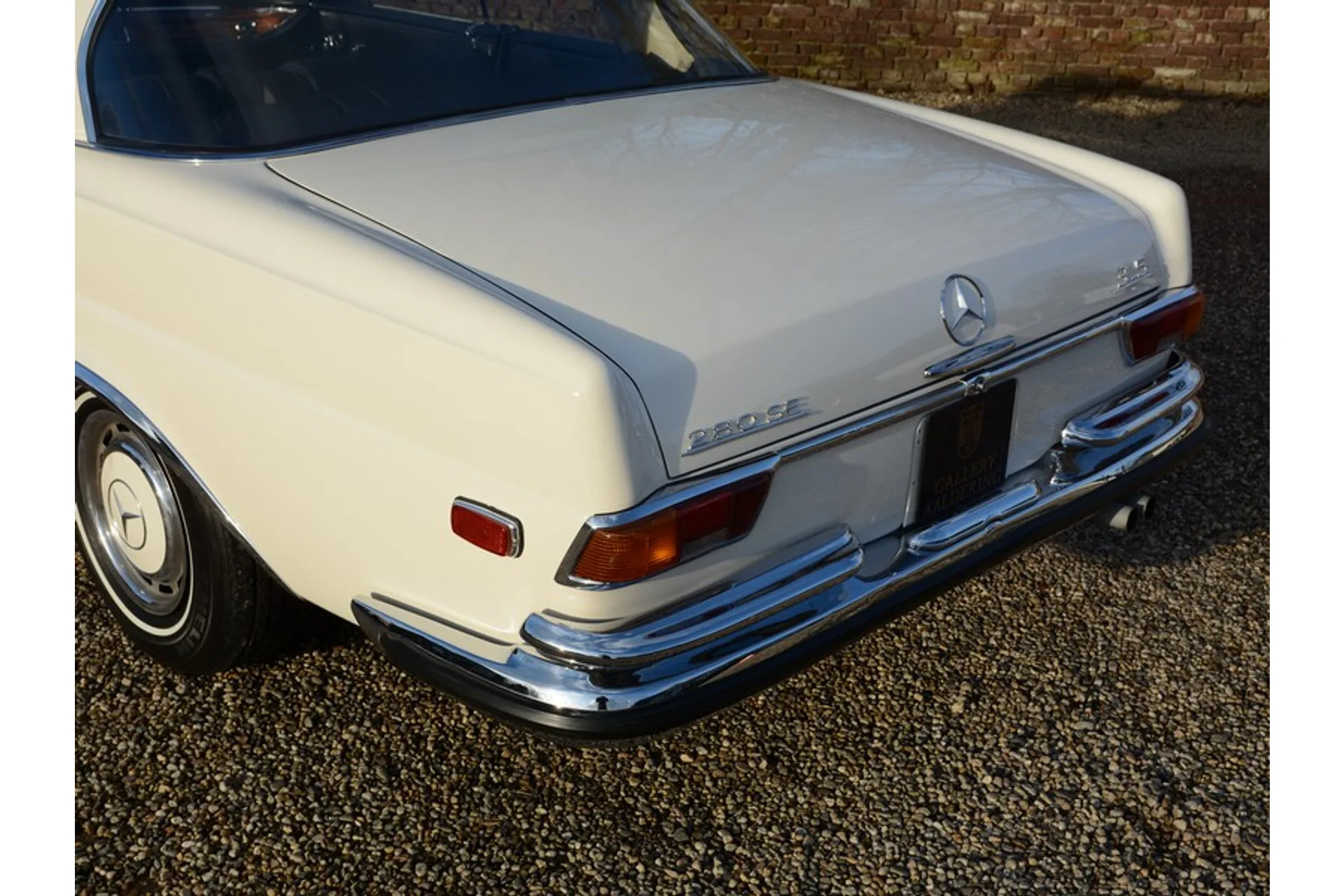 1971 Mercedes-Benz 280 SE 3.5 Coupé, 10/30