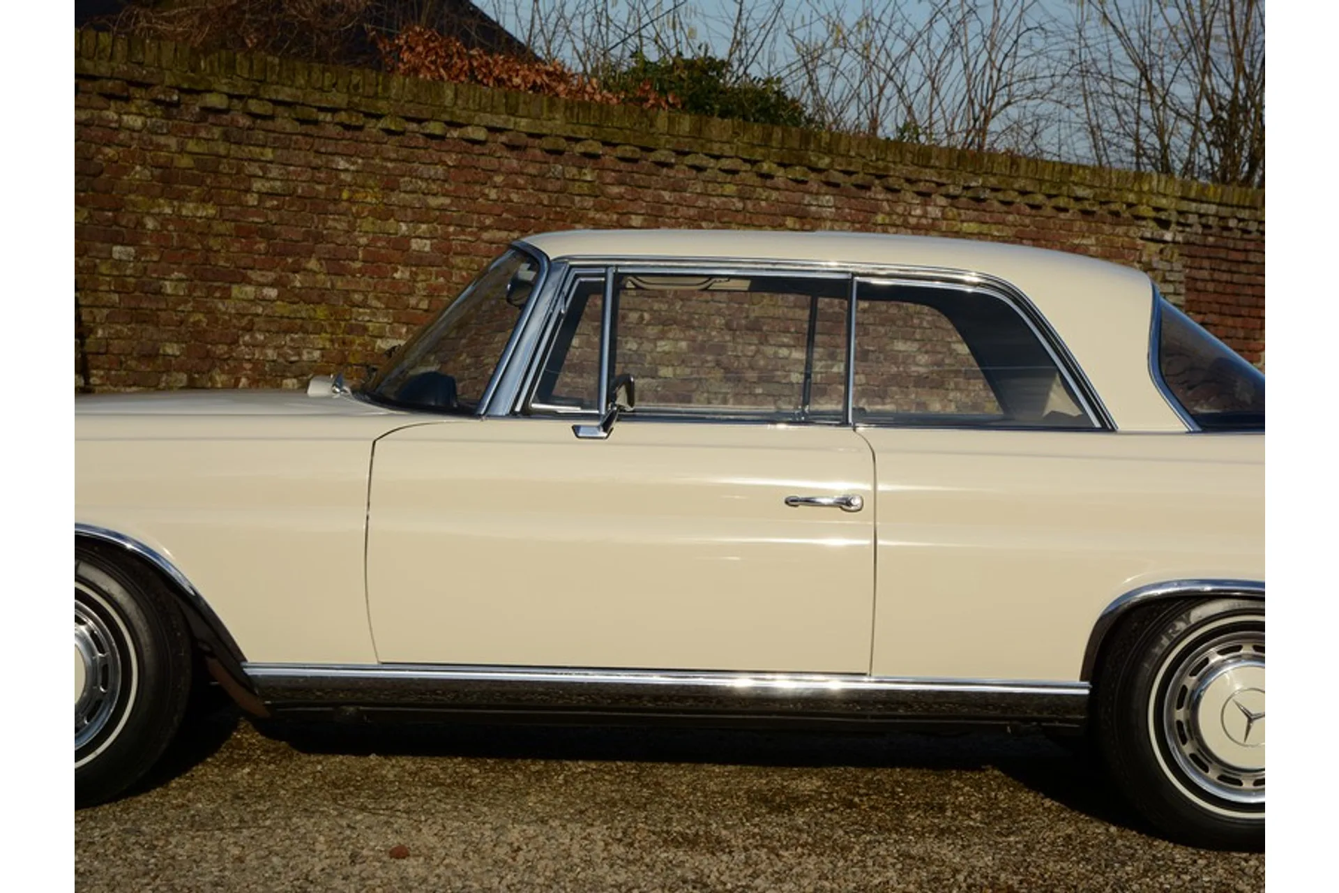 1971 Mercedes-Benz 280 SE 3.5 Coupé, 11/30