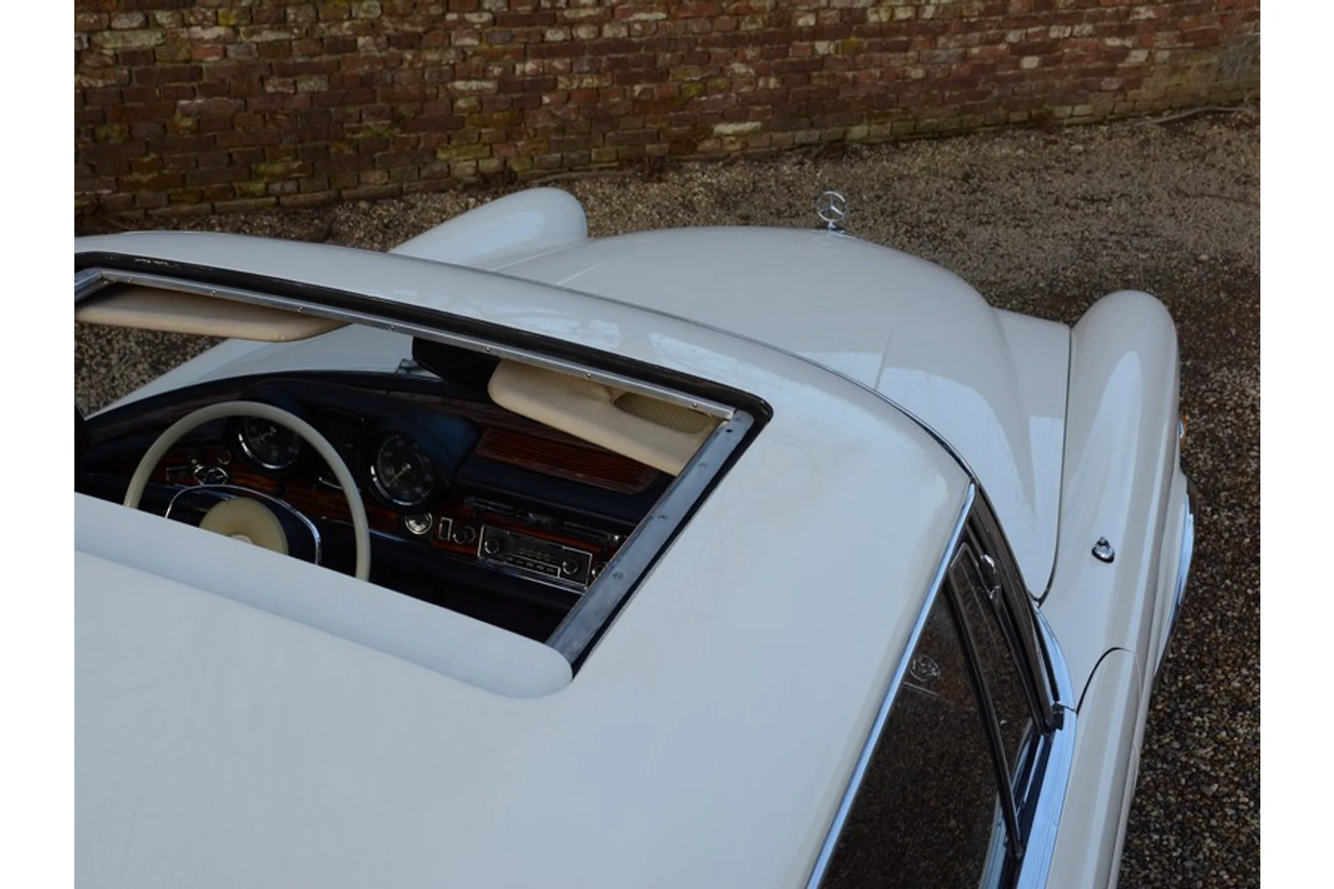 1971 Mercedes-Benz 280 SE 3.5 Coupé, 15/30